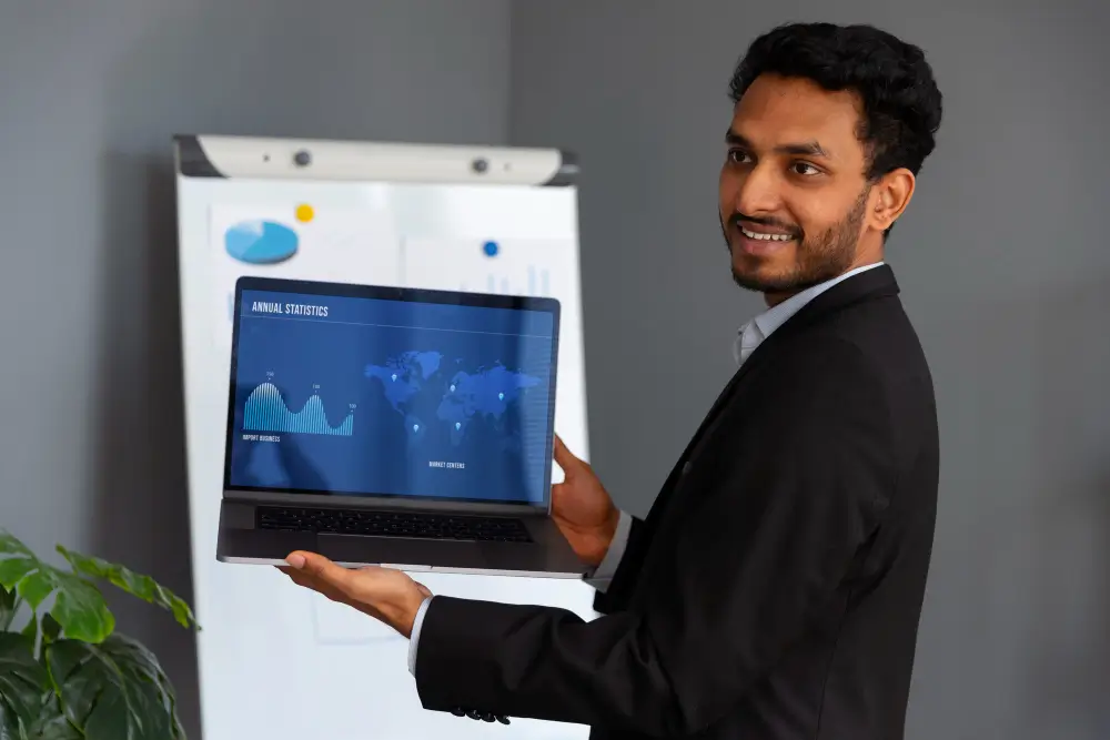 Online Fast-Paced Data Analytics Masters